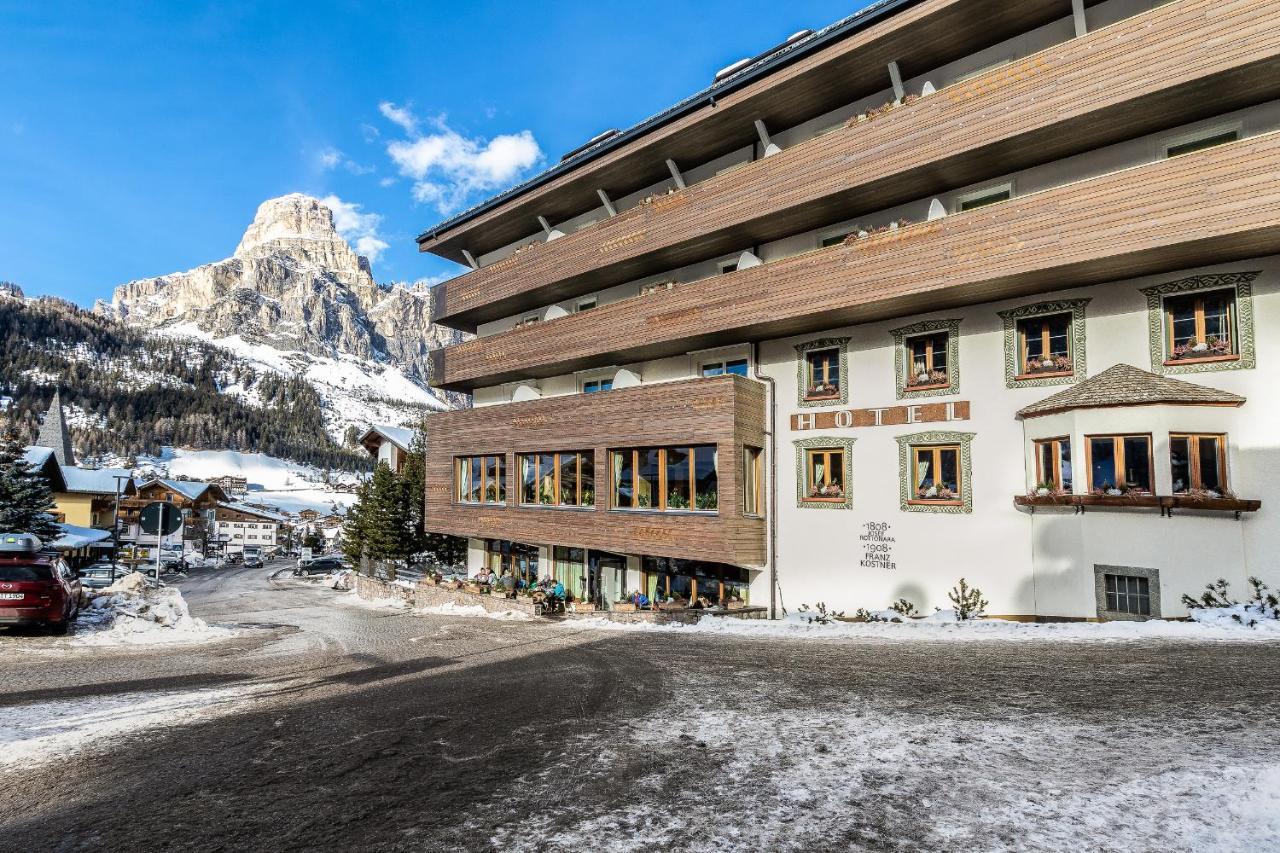 Posta Zirm Hotel Corvara Exteriör bild