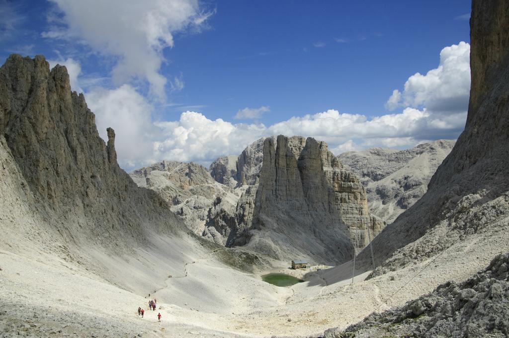 Posta Zirm Hotel Corvara Exteriör bild